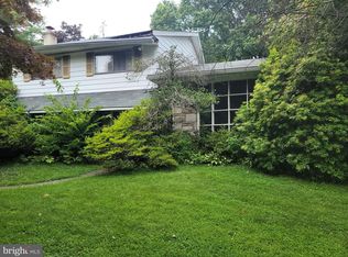 1828 Terrace Dr, Ambler, PA 19002