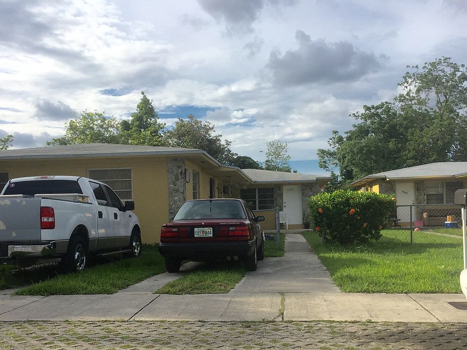 1st image of 1315-1317 Nw 37th St