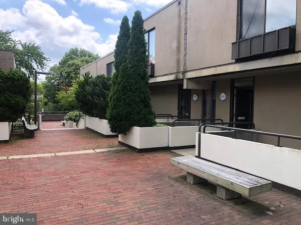 2307 Bayleaf Ct, Baltimore, MD 21209