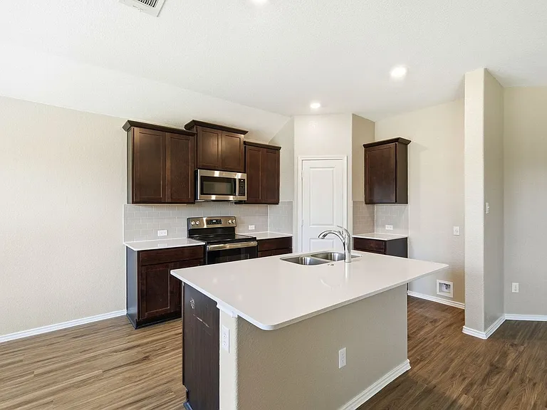 1001 Bluejack Way — Photo 12