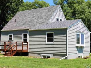 27634 475th Ave, Worthing, SD 57077