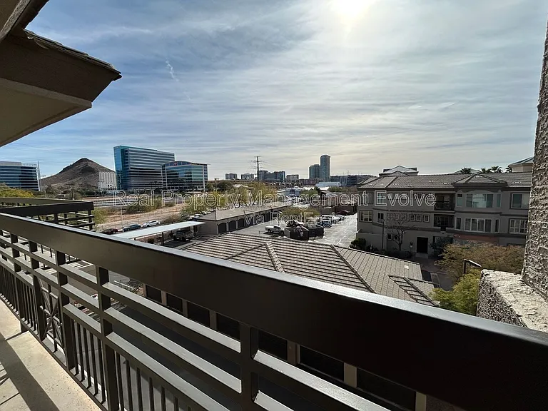 425 W Rio Salado Pkwy #317 — Photo 4