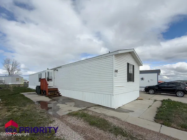 247 Sierra Cir, Gillette, WY 82716