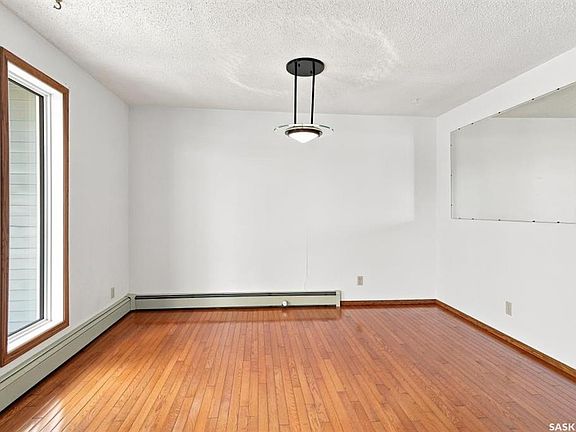 5th image of UNIT 203-918 Argyle AVENUE