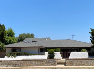 19845 Lassen St, Chatsworth, CA 91311