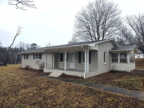 1299 N Franklin Rd Photo 1