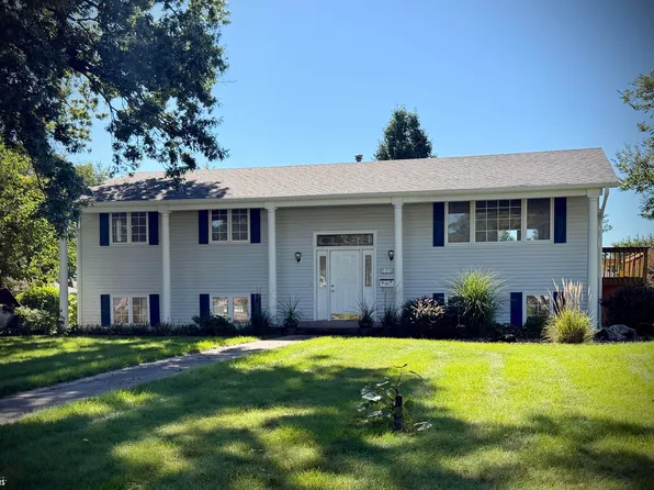 128 Deppe Ln, Ottumwa, IA 52501
