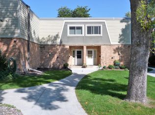 7421 W Franklin Ave, Minneapolis, MN 55426