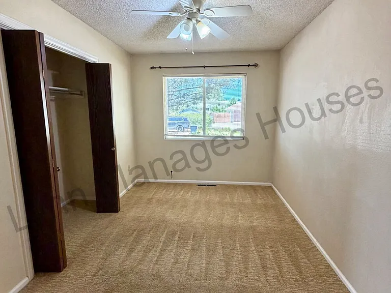 1 bed, 1.0 bath, $1,000 — Photo 11
