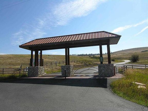 Circle H Gate