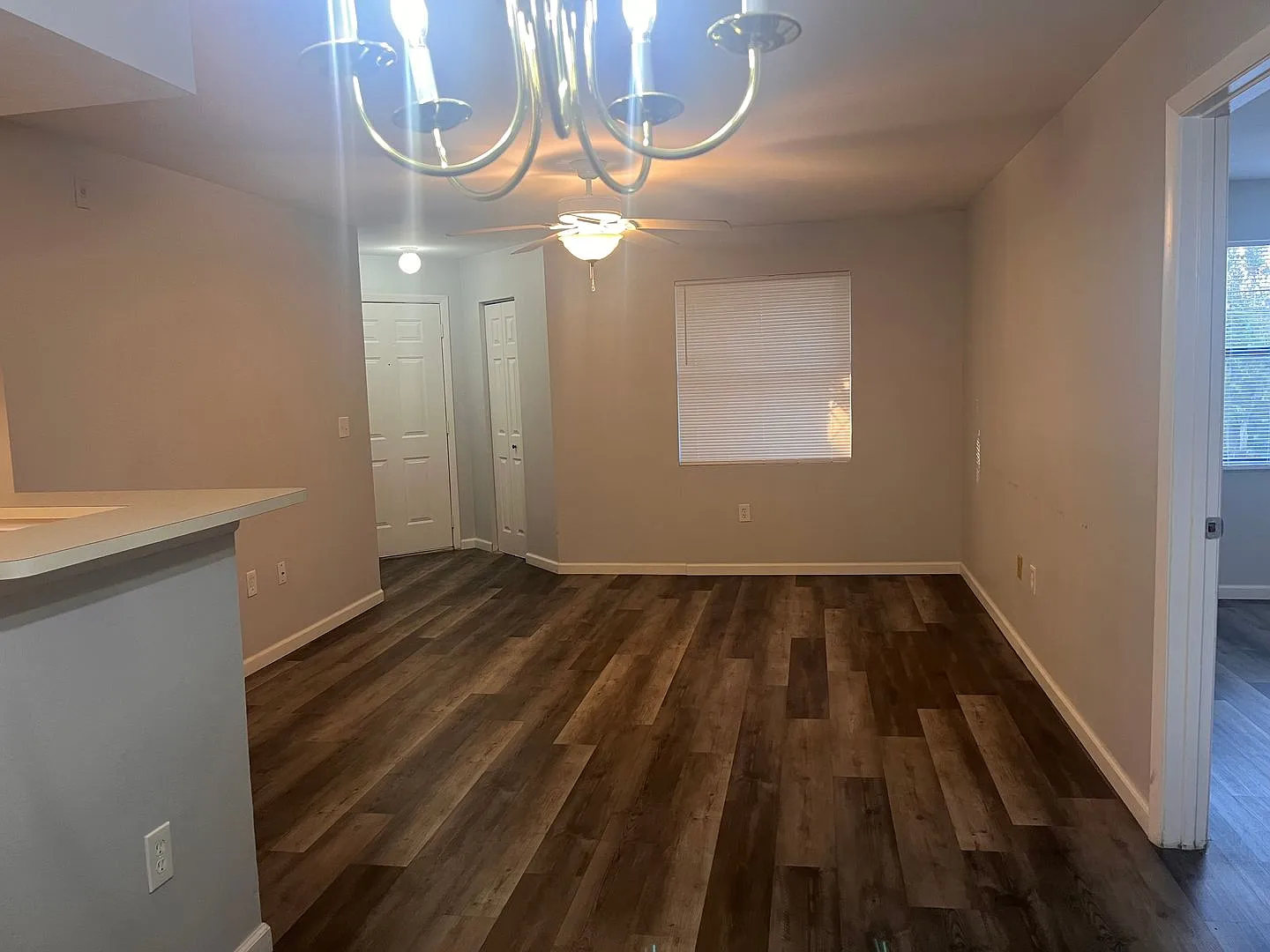 2 Bed / 2 Bath Condo (Across From Celebration - Near Disney) — Photo 4