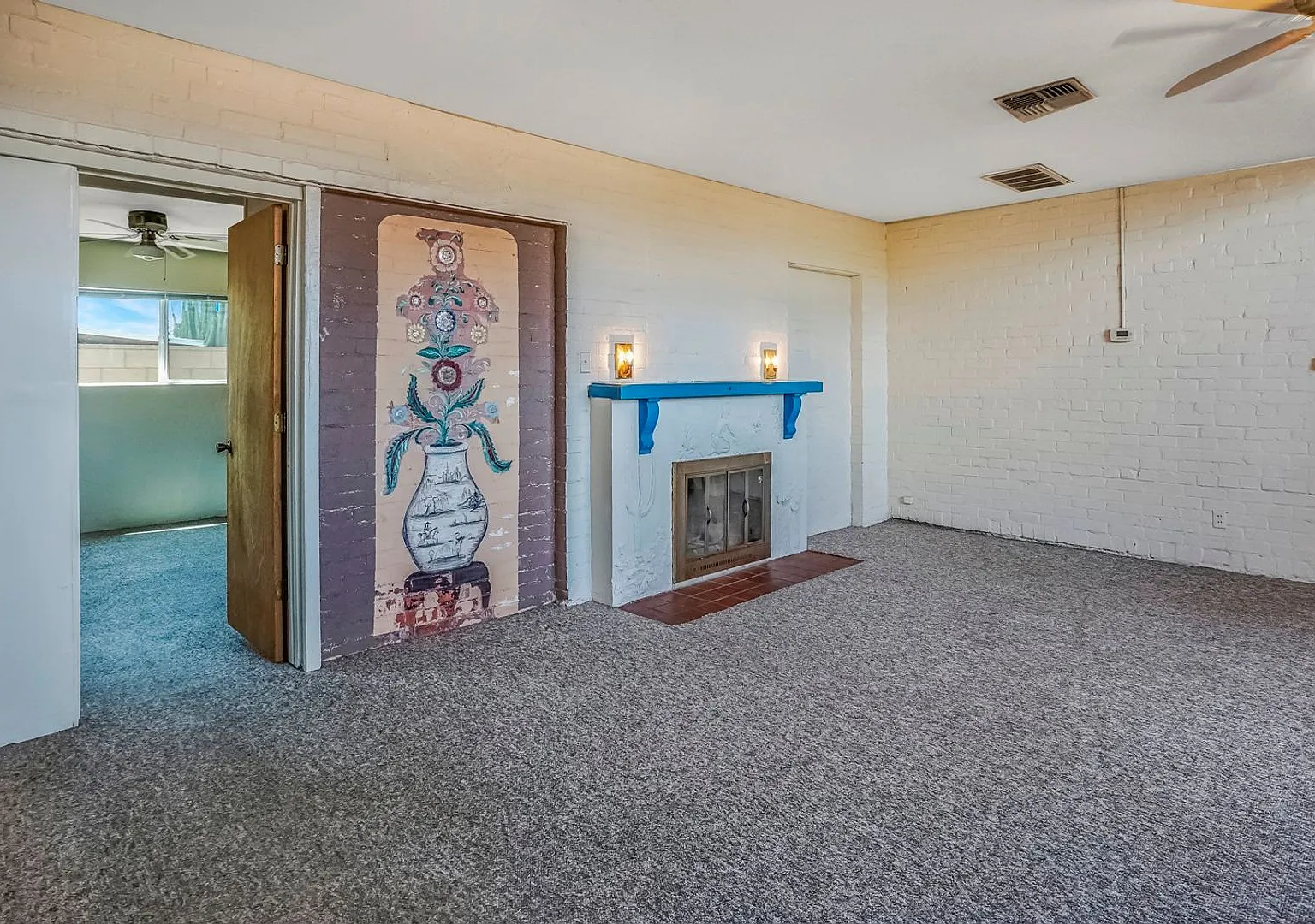 Sunlit Midtown Tucson Sanctuary: 1-Bed Apartment Near UA & Banner Health — Photo 4