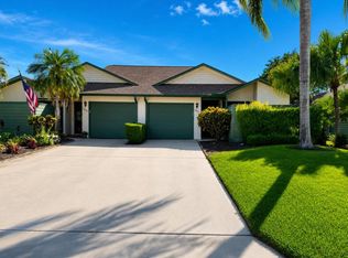 6845 SE Bunker Hill Dr, Hobe Sound, FL 33455