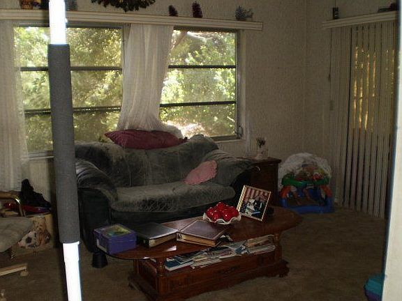4th image of 519 S Barbour St
