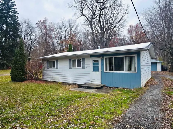 4075 Williamson Rd, Saginaw, MI 48601