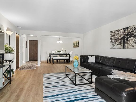 4th image of 2300 W Talcott Rd APT 2B1