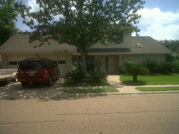 2nd image of 405 Paisano Dr