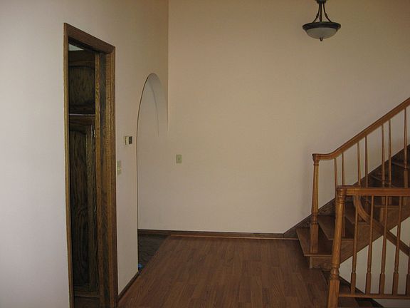 2nd image of 16195 Gauntlet Ct