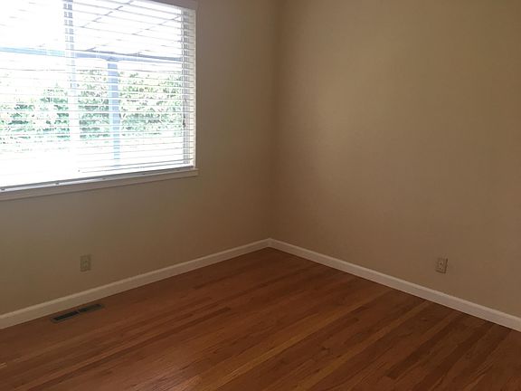 4th image of 10821 Brookwell Dr