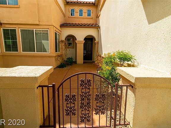 5th image of 2938 Carmelo Dr