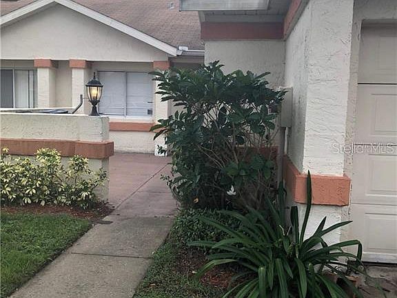 3rd image of 13333 Laver Ln