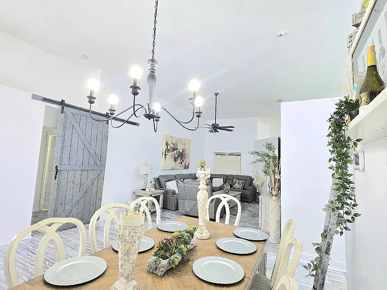 28739 Raleigh Pl — Photo 10