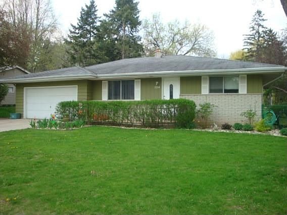 1st image of 2214 Highland Ave