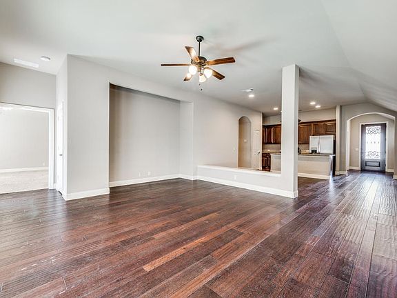 2nd image of 804 Auburn Ct