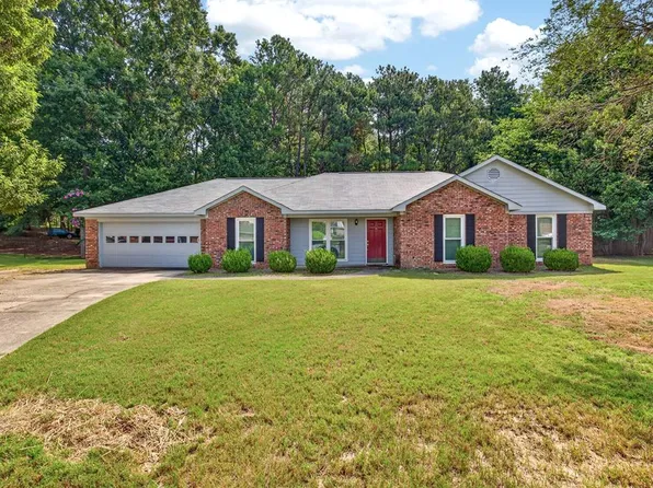 5390 McCaghren Dr, Columbus, GA 31909