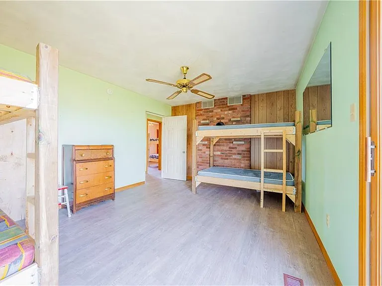 5213 Governors Rd — Photo 16