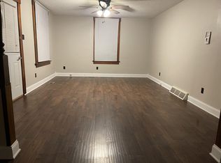 406 Chestnut St, Wamego, KS 66547