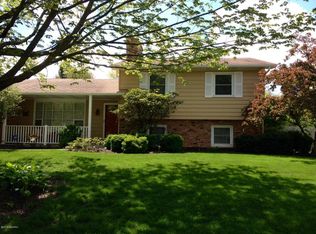 4109 Iroquois Trl, Kalamazoo, MI 49006