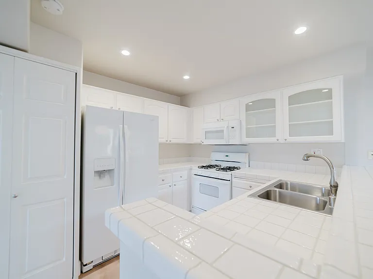7001 Ballena Way #32 — Photo 7