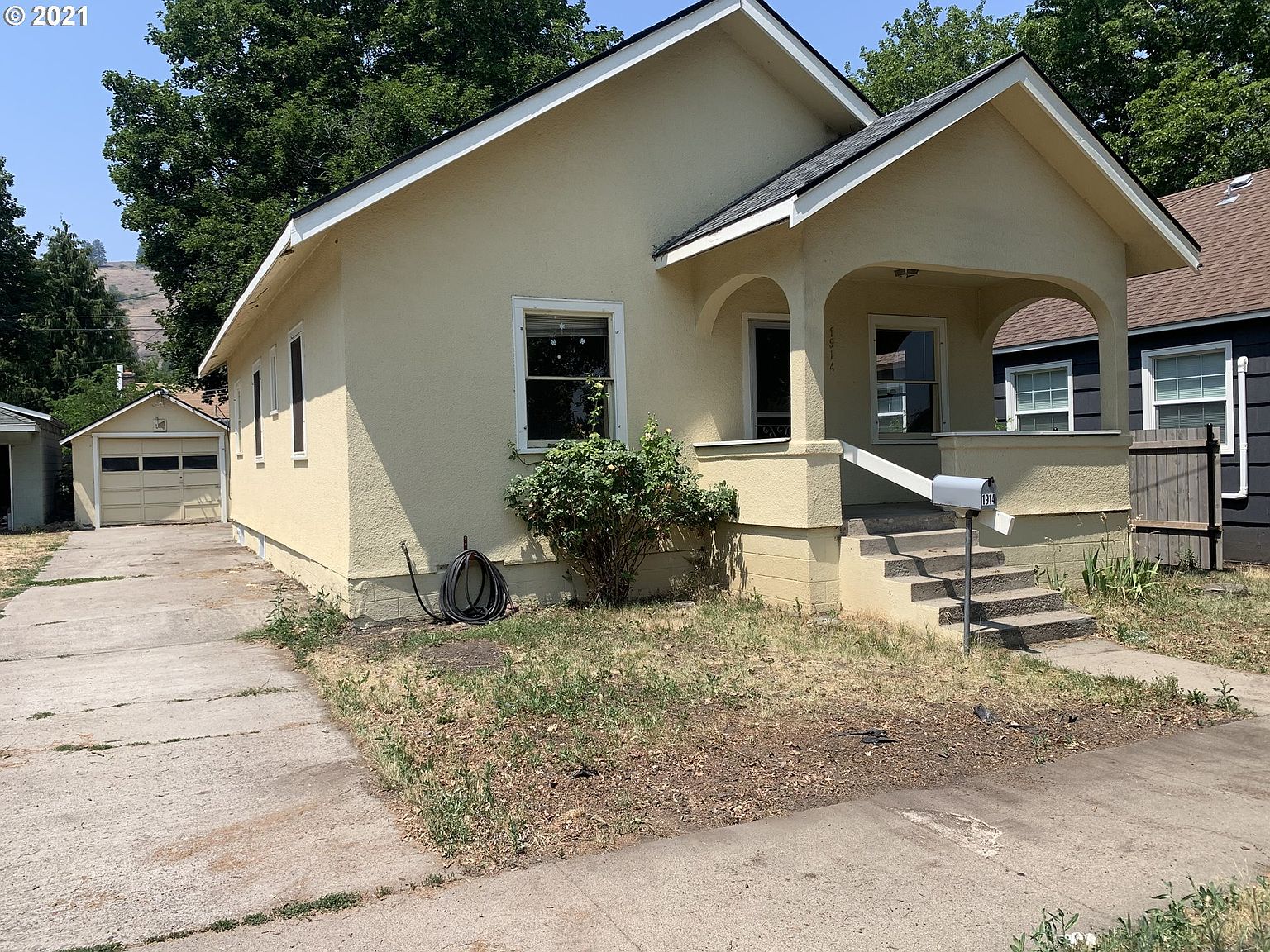 1914 1st St, La Grande, OR 97850 Zillow