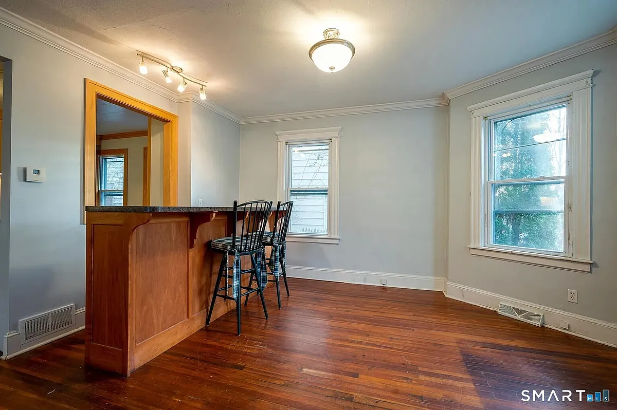 Building Photo - 166 Beaver St #1