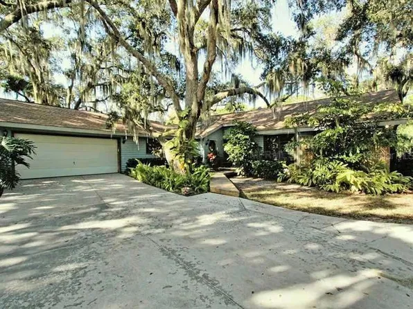 881 Pinto Cir, Nokomis, FL 34275