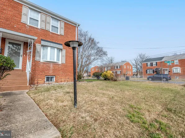 2352 Jameson St, Temple Hills, MD 20748