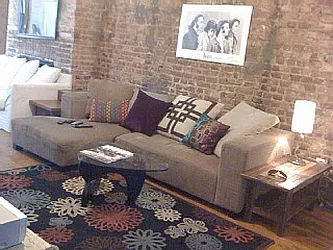 Rented by Avi Nash Associates