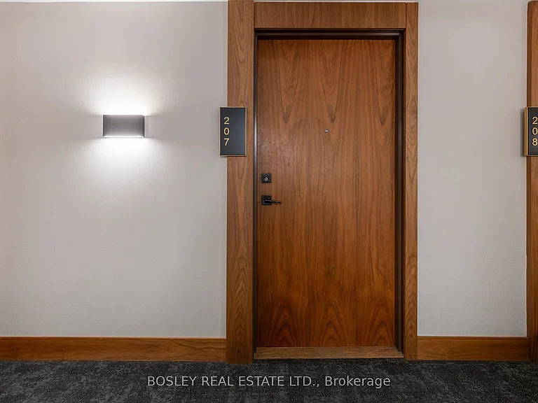 8 Ann St #207 — Photo 2