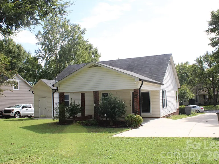 2212 Crosswinds Ct — Photo 27