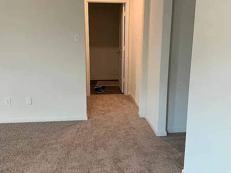 108 N Allington Cir — Photo 14
