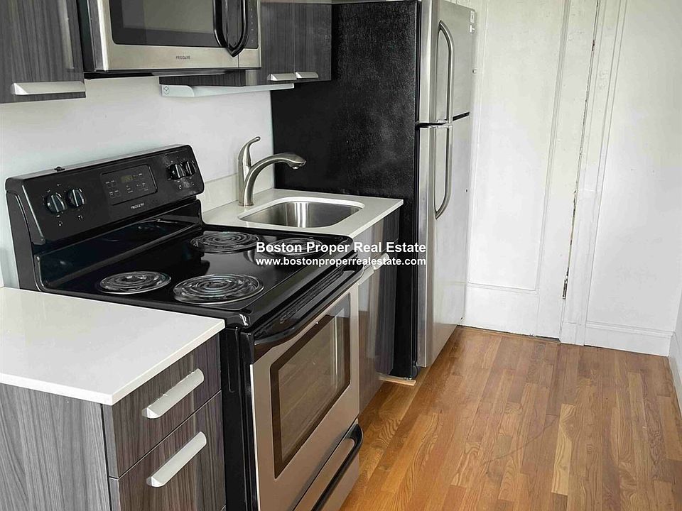117 Park Dr. #28 Boston - Fenway Unit Photo 1