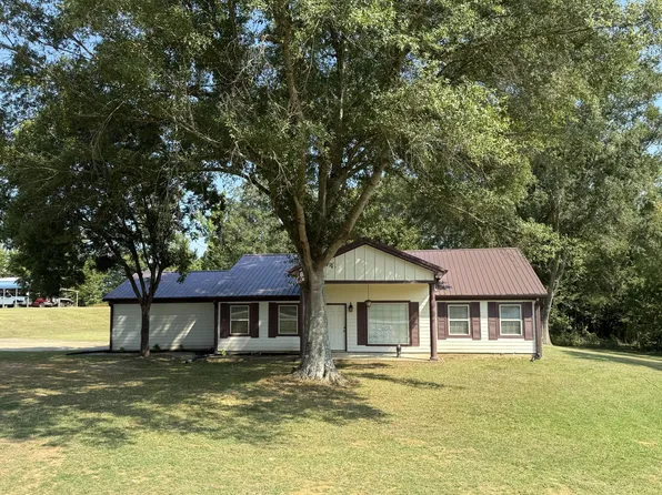 145 Lakeview Dr, Guntown, MS 38849