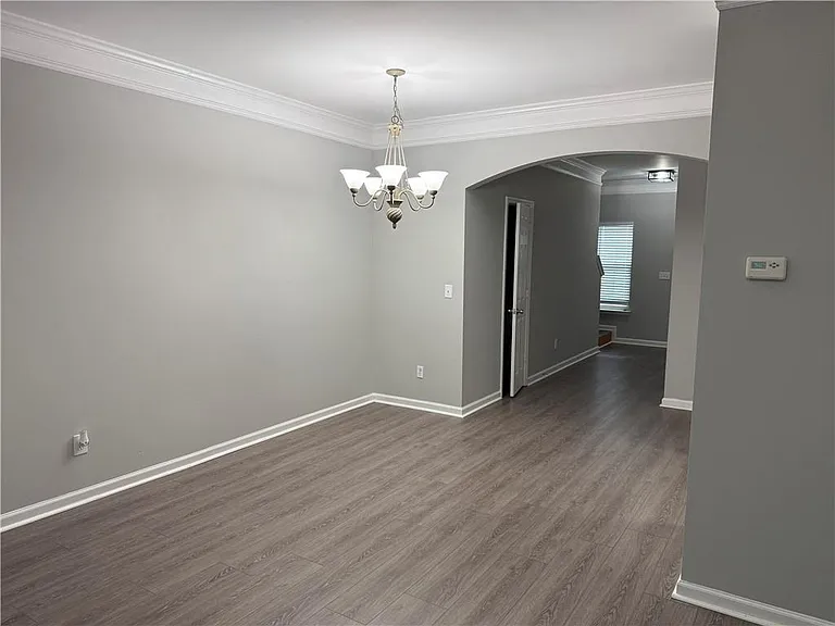 2111 Meadow Peak Rd — Photo 4
