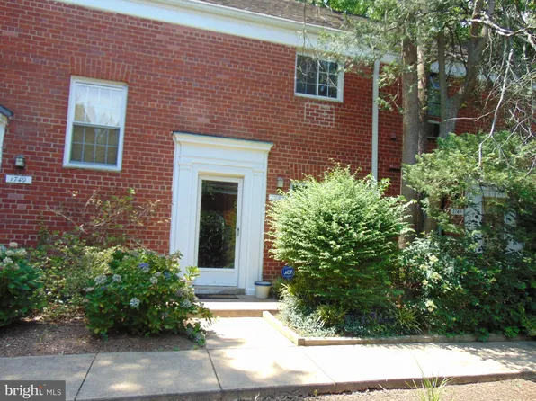 1747 Preston Rd, Alexandria, VA 22302