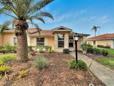 120 Knollpoint Dr, Sun City Center, FL, 33573