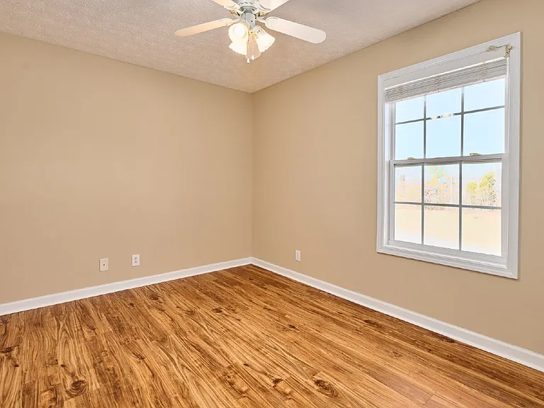 1006 Brooklyn Dr — Photo 16