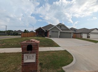 3117 Stone Creek Dr, Norman, OK 73071