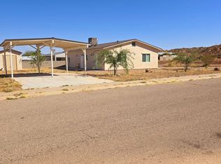 702 W Coachline Ln, Benson, AZ 85602