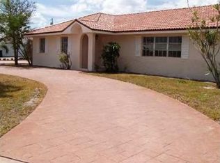 79 Golfview Dr, Tequesta, FL 33469